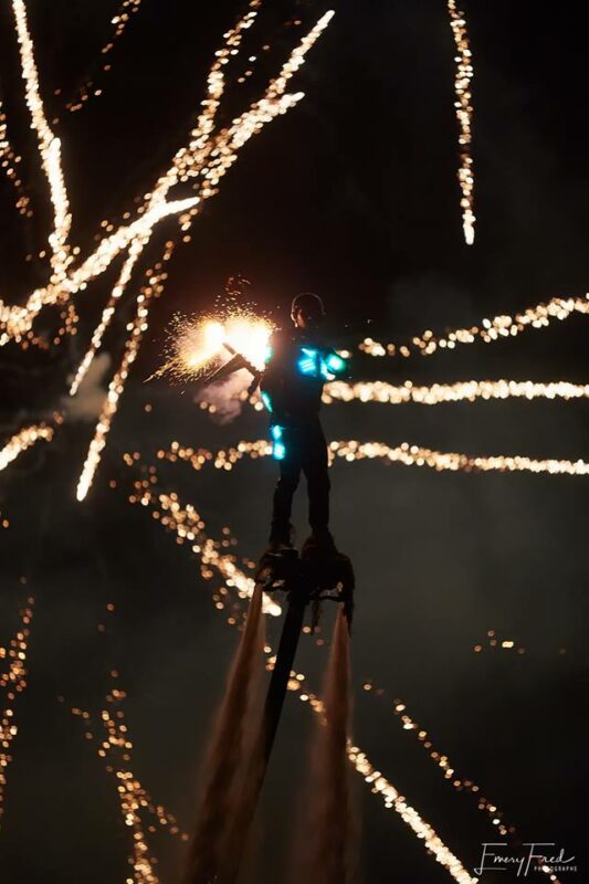 flyboard pyrotechnie spectacle